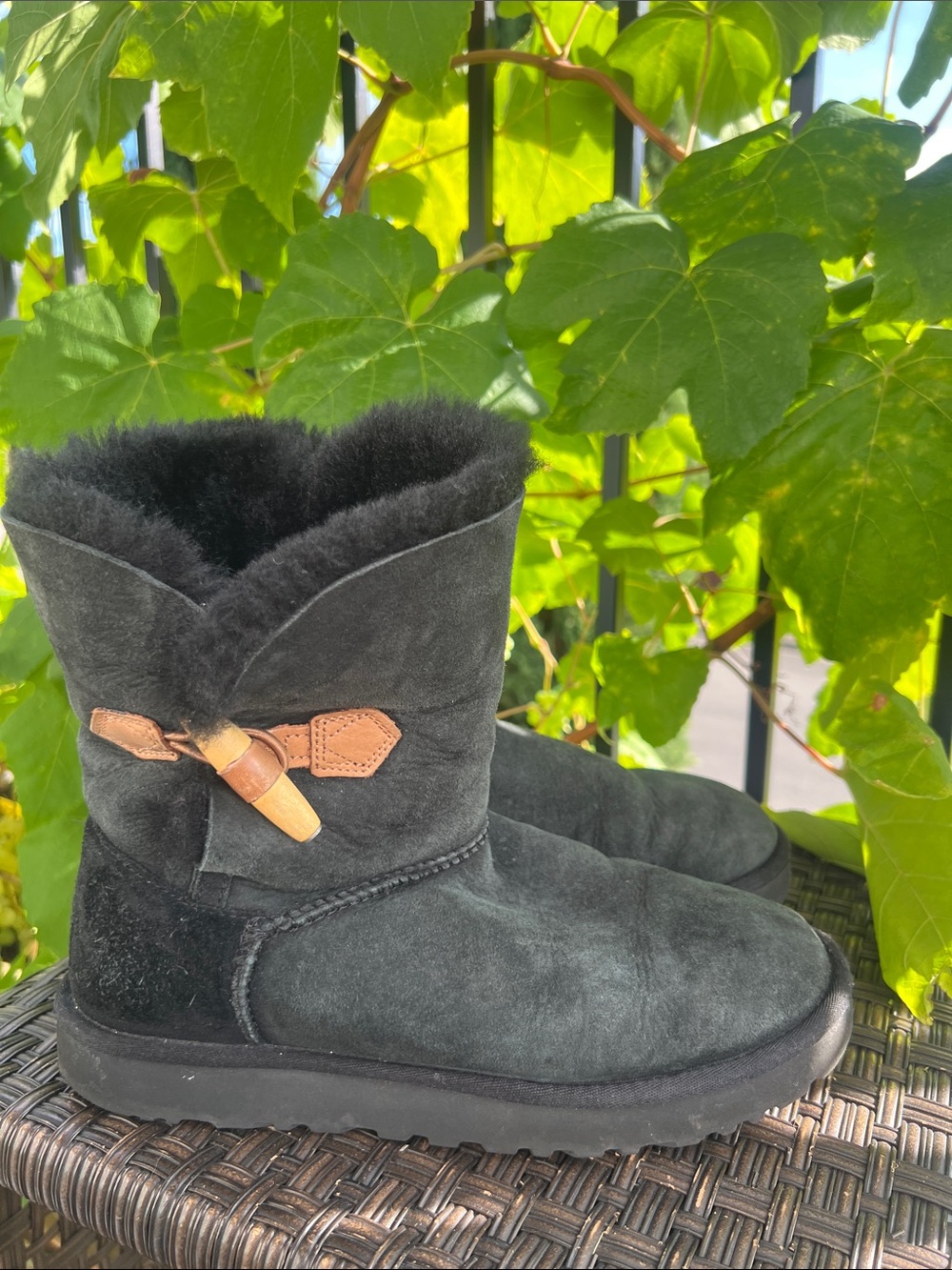 UGG Black Kelly Suede Shearling Boots with Tan Toggle